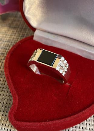 Печатка мужская кольцо из серебра с золотом