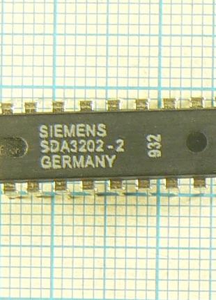 Микросхема SDA3202-2 dip18 в наличии 1 шт. по цене 166.49 Грн.