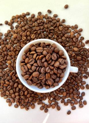 Кава в зернах свіжеобсмаженна 100% арабіка Extra aroma 1 кг