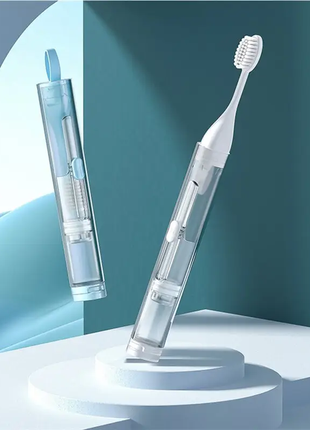 Зубная щетка дорожная с гидроприводом для зубной пасты белый