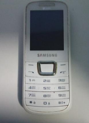 Samsung Телефоны-E2252