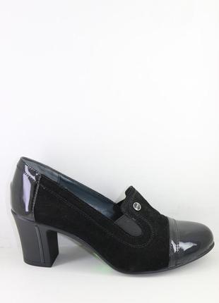 Туфлі жіночі шкіряні комбіновані чорні з стійким каблуком 7 см...