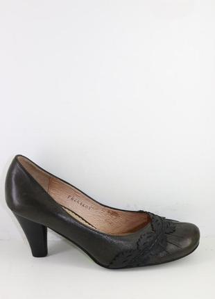 Туфли женские классические 36 размер по стельке 23.5 conni код...