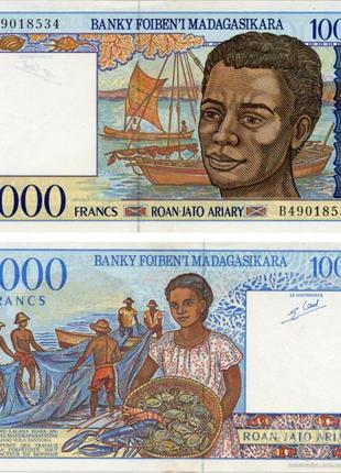 Мадагаскар - Madagascar 1994 - 1000 francs - UNC №076