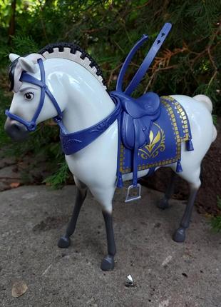 Конячка для ляльки барбі єдиноріжка — холодне серце коня дисней