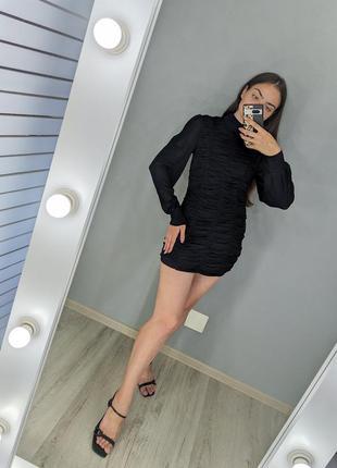 Черное платье мини с длинными рукавами от boohoo