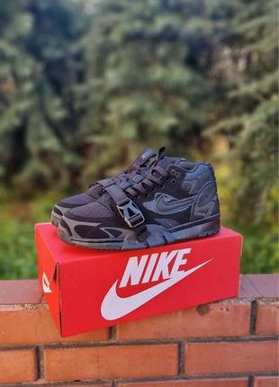 Nike air trainer