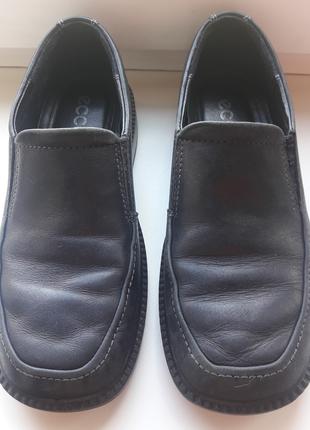 Туфлі ECCO чорні з натуральної шкіри 34 розмір
