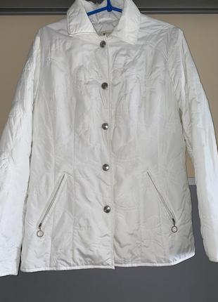 Стеганая курточка рубашка белоснежная фирмыyoors