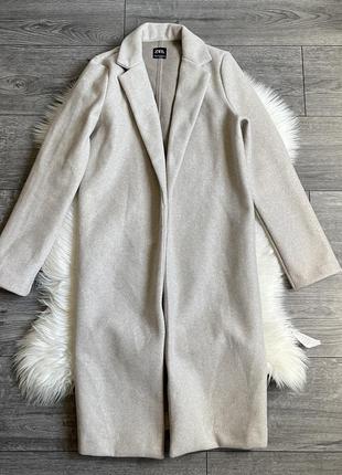 Женское базовое пальто zara с лацканами (песочный меланж)