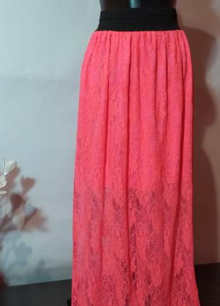 Розовая гипюровая юбка