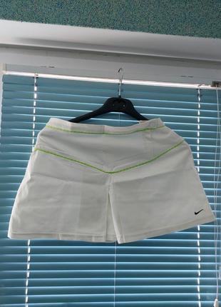 Женские теннисные шорты nike