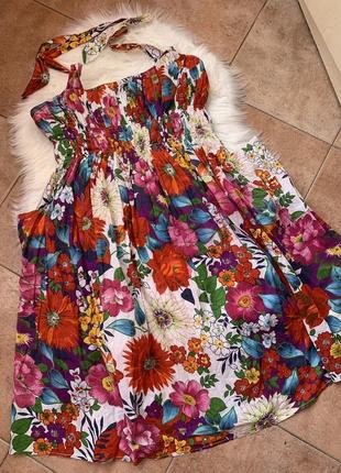 Платье с карманами в цветочный принт от бренда punkyfish