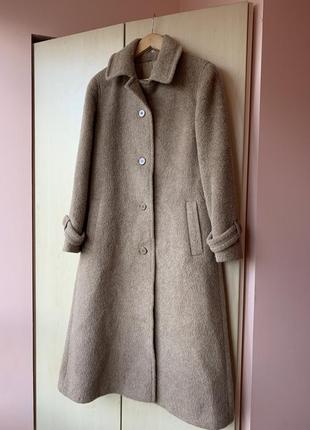 Гарне класичне пальто довжини міді / максі зі 100% вовни лами ...