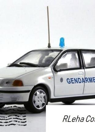 Fiat Punto SX. Поліцейські машини світу. Масштаб 1:43