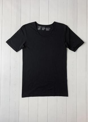 Чоловіча чорна базова футболка ліверджі livergy. розмір m l xl