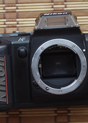 Фотоаппарат Nikon N 4004s под ремонт , запчасти