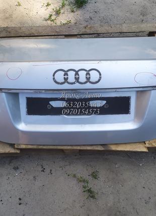 Крышка багажника Audi A6 C6 2004-2011 000041382