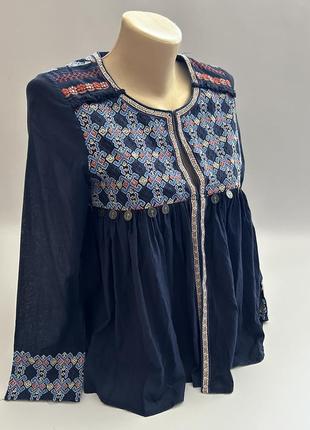 Вишиванка, блузка в етнічному стилі hallhuber
