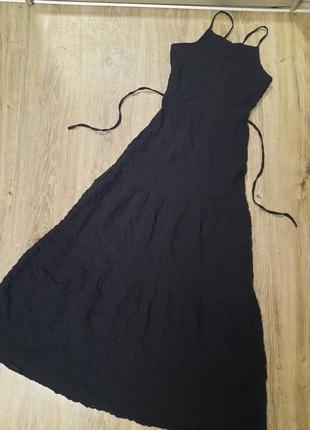 Черное длинное платье для высоких хрупких девушек