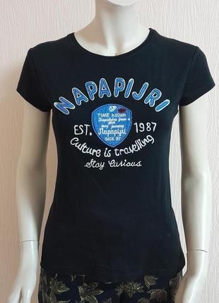 Шикарная футболка чёрного цвета napapijri made in mauritius, м...