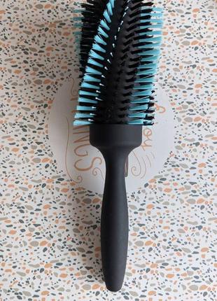 Круглая щетка wet brush для укладки волос