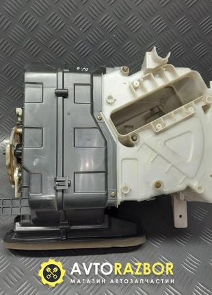 Корпус обігрівача радіатора печі BJ3D61130C на Mazda 323 BJ, 3...