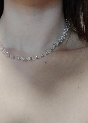 Серебристый чекер ожерелье