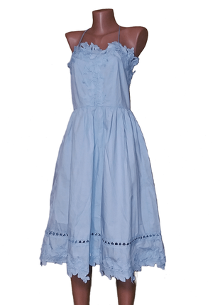 Шикарное летнее платье сарафан c цветочной аппликацией-вышивкой
