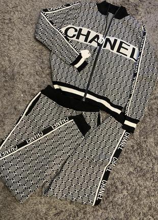 Костюм в стиле chanel