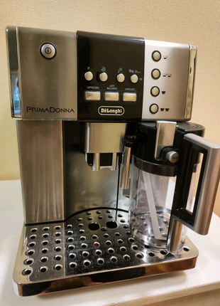 Кофемашина DeLonghi ESAM 6600 PrimaDonna