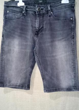 Мужские джинсовые шорты р. xs