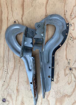 Завіс петля капота Renault Scenic 1 843529 843530