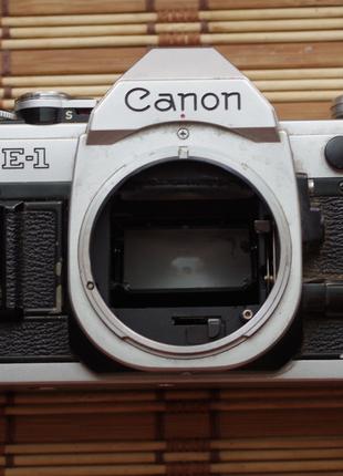 Фотоапарат Canon AE-1 під ремонт, запчастини