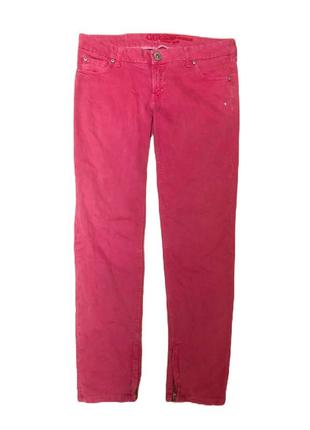 Узкие брендовые розовые джинсы guess