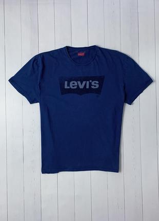 Чоловіча синя базова бавовняна футболка levis левайс з великим...