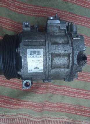 Компрессор кондиционера a0022304511valeo б.у. mercedes m271 cg...