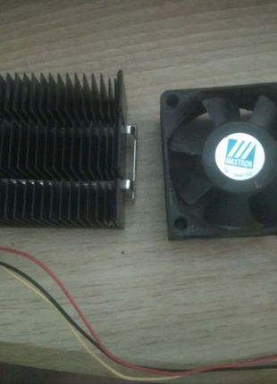 Система охлаждения процессора Colorful Maxtron кулер + радиатор