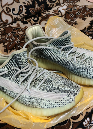 Кросівки Аdidas Yeezy Boost 350