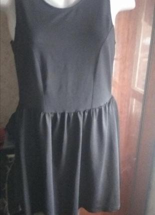 Черное летнее платье из полиэстера на девочку подростка 14-15 лет