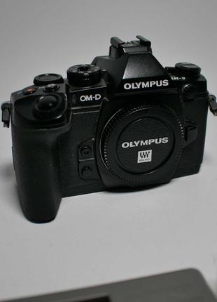 Камера Olympus OM-D E-M1 Mark1 micro 4/3 під ремонт!