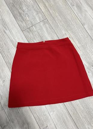 Красная юпочка