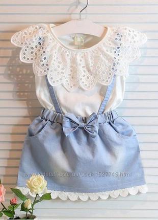 Нежное бело-голубое платье с воланами р. 3-4 года