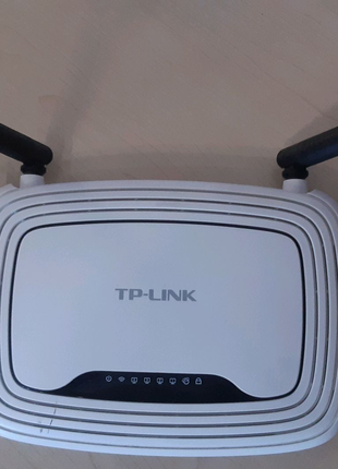 Wi-FI роутер TP-Link TL-WR841N 300 мб/с 2 антенны
