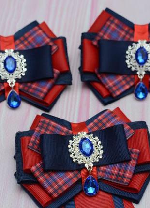 Комплект украшений в красно-синем цвете (галстук и банты)