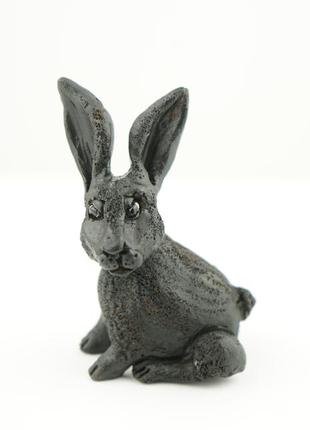 Фигурка кролика подарок на год черного кролика 2023