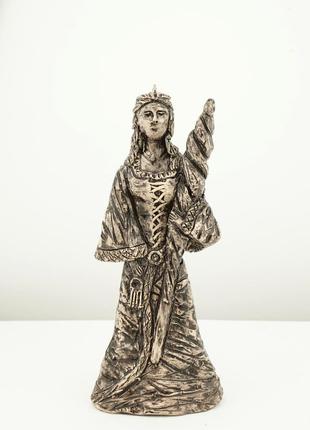 Авторская статуэтка в виде богини фригг