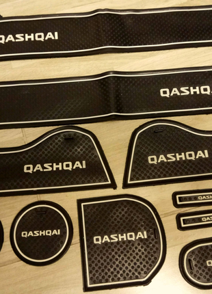 Nissan Qashqai Ниссан Кашкай коврики в подстаканники