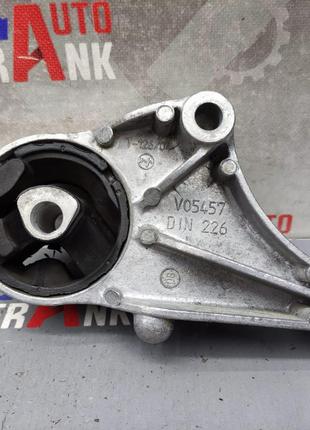 Кронштейн двигателя/ подушка двигателя V05457 для Opel Astra H