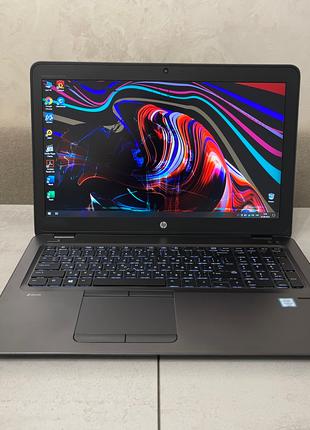 HP ZBook 15u G3, 15,6 4K IPS, i7-6500U 16GB 256GB SSD Radeon 2GB